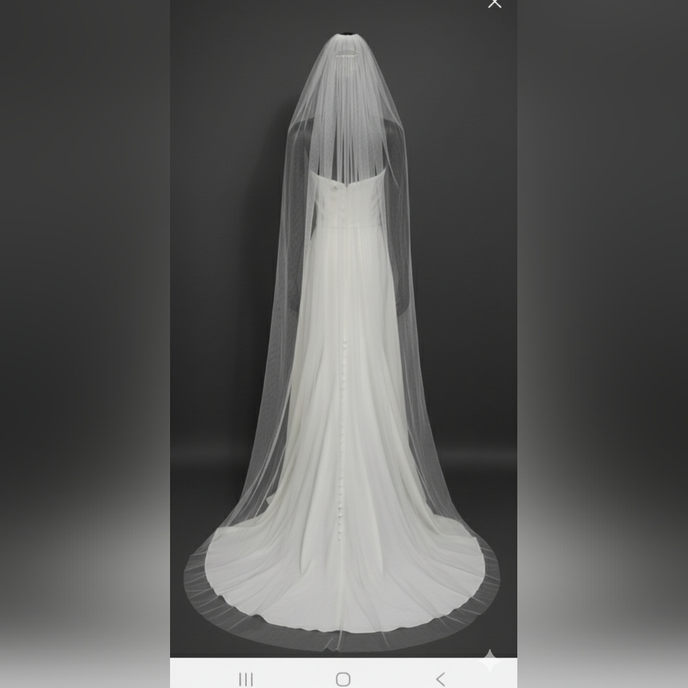 Elegant Sheer 7 Foot Wedding Veil with Comb